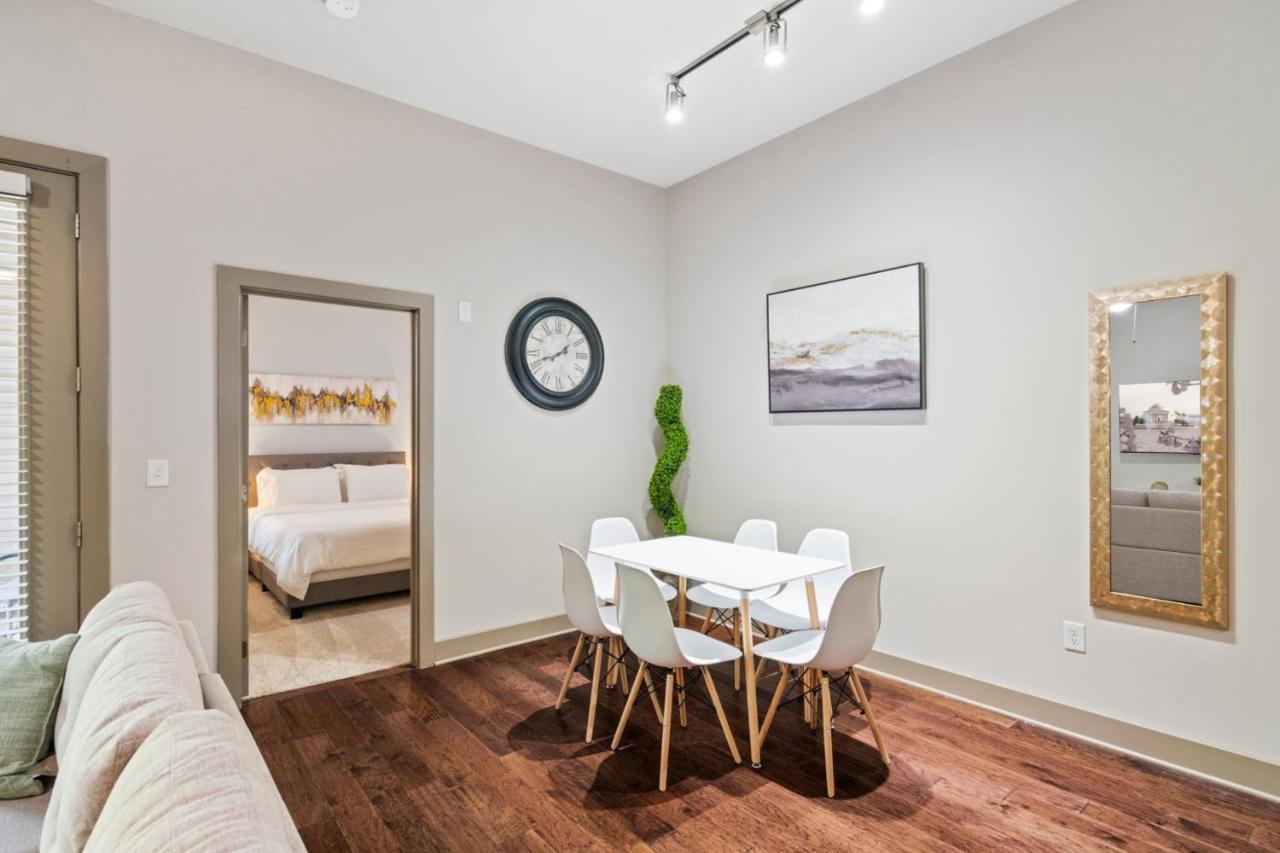 Ferienwohnung Grand Luxury Premium Vaulted Ceilings Woodbridge Exterior foto
