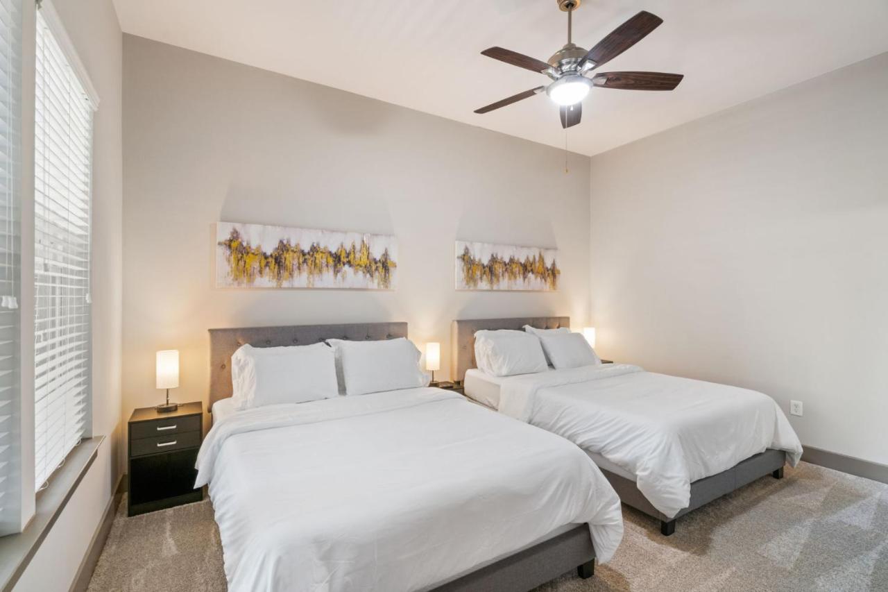 Ferienwohnung Grand Luxury Premium Vaulted Ceilings Woodbridge Exterior foto