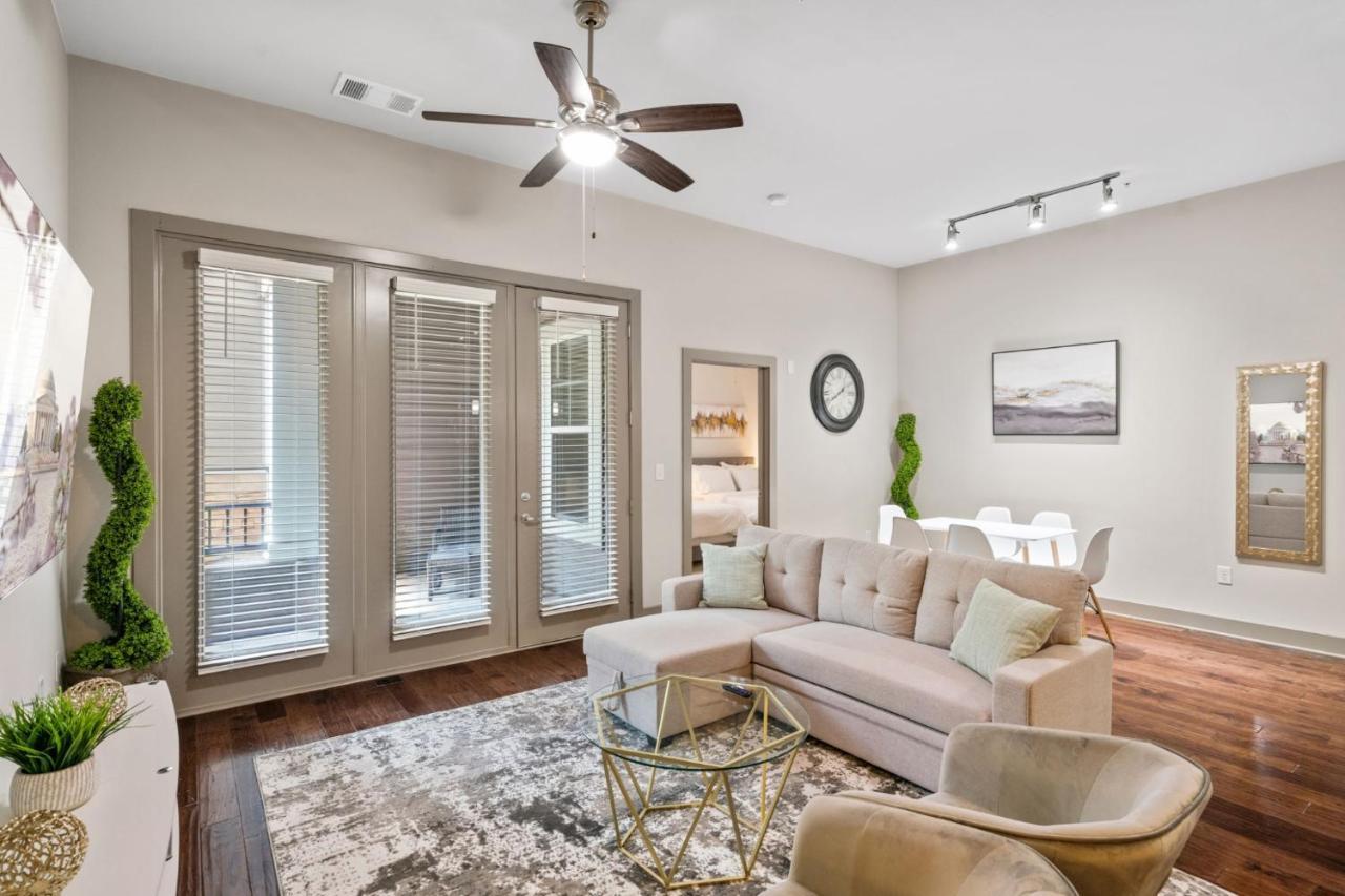 Ferienwohnung Grand Luxury Premium Vaulted Ceilings Woodbridge Exterior foto